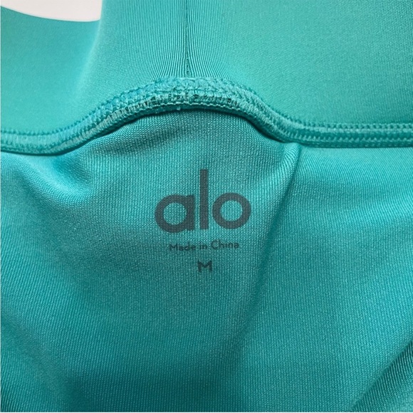 ALO Yoga Timeless Airlift Mini Skirt in Lettuce - Picture 7 of 10